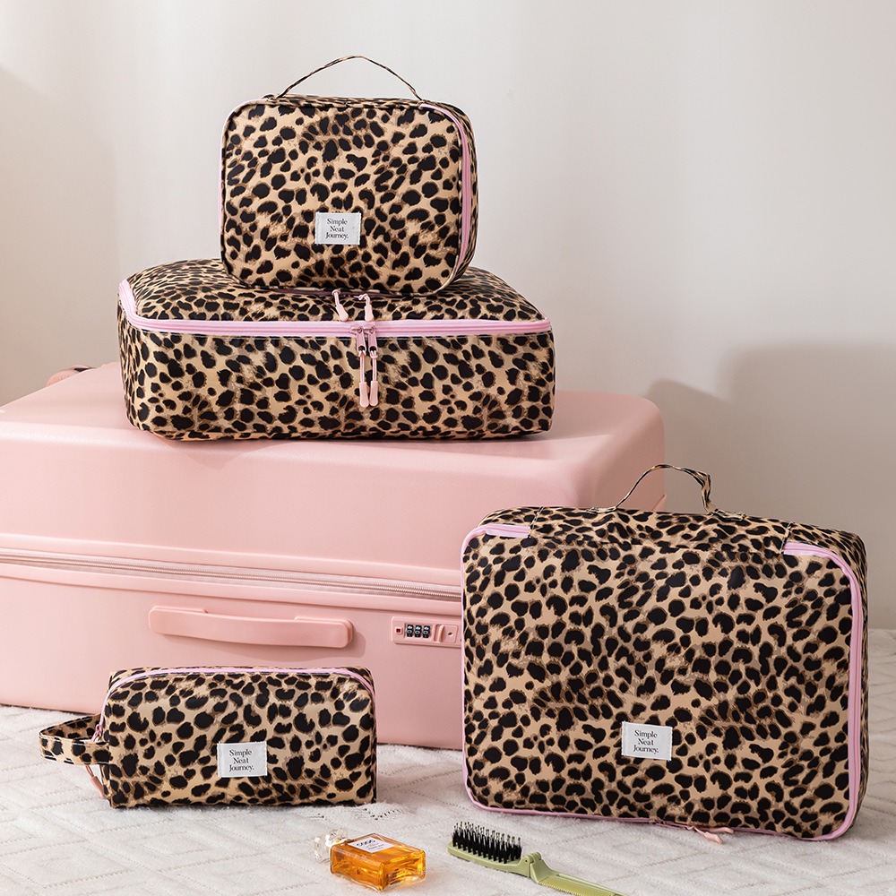 Leopard Makeup Bag Toiletry Cl - Travel Accessories Comfort 评论和价格