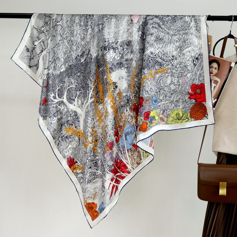 110CM Silk Scarf Luxury Hand R - Travel Accessories Neck 评论和价格