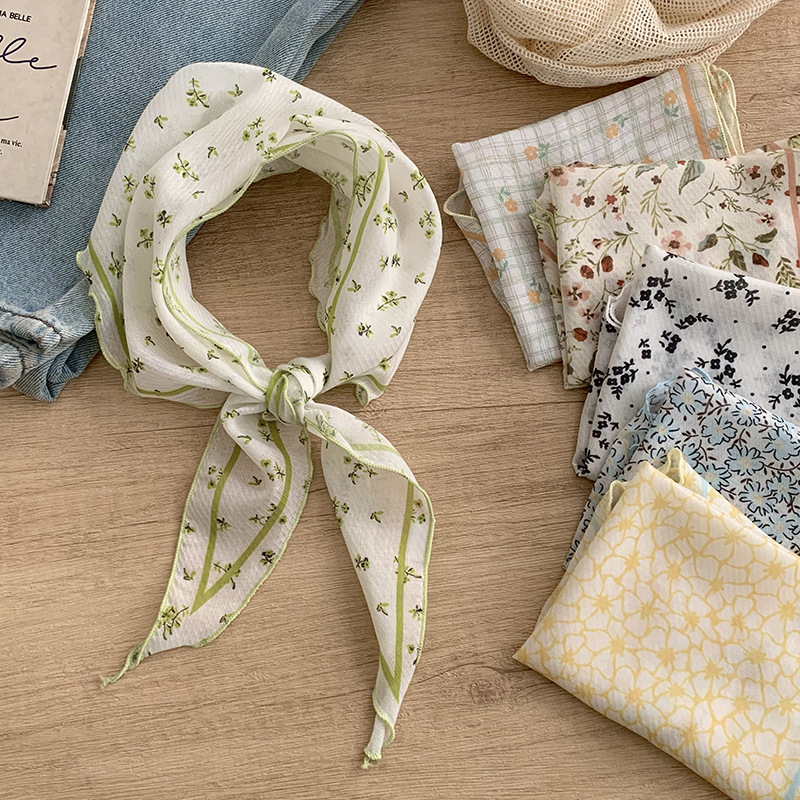 Lightweight Artistic Small Flo - Travel Accessories Neck 评论和价格