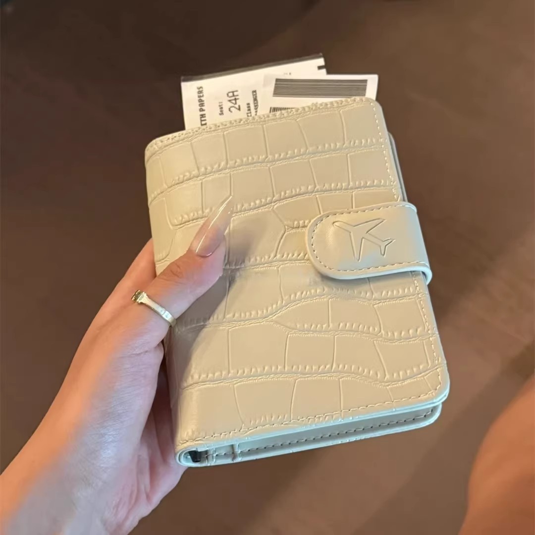 PU Leather Passport Cover for  - Travel Accessories Comfort 评论和价格