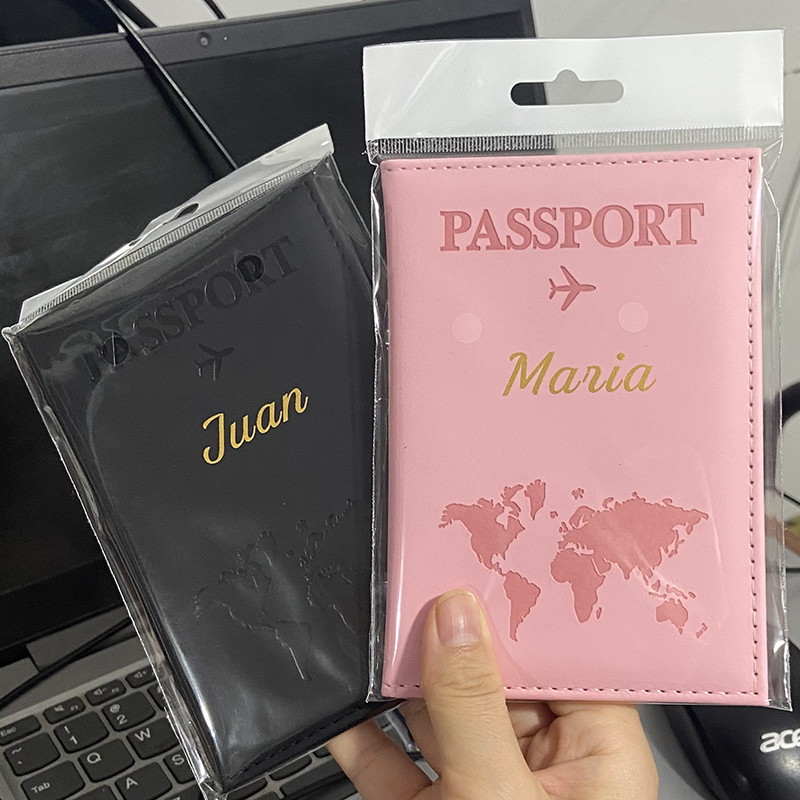 Custom Gold Color Name on Pass - Travel Accessories Personalised 评论和价格